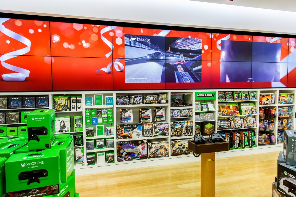 MSFT_INSTORE_HOLIDAY_11