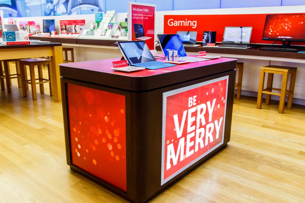MSFT_INSTORE_HOLIDAY_19