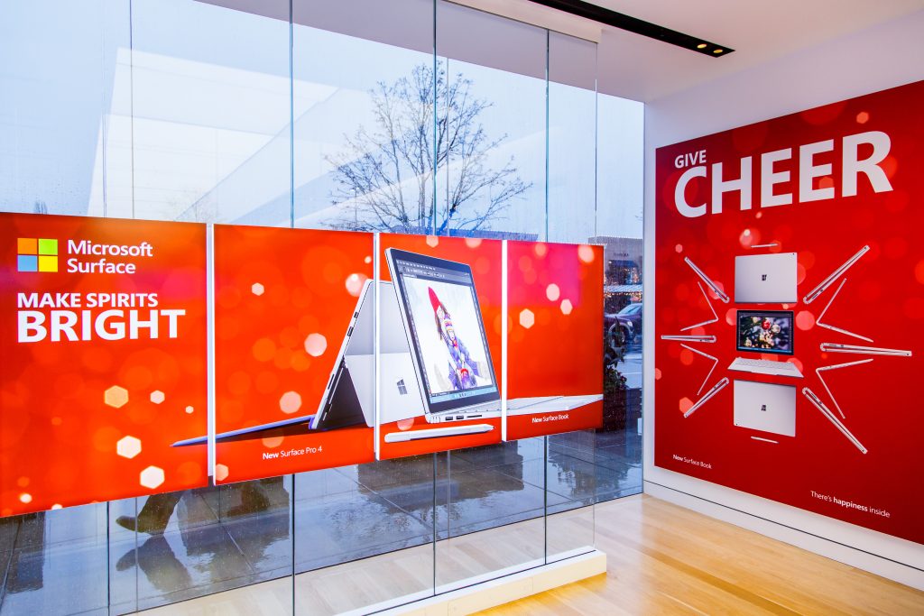 MSFT_INSTORE_HOLIDAY_38
