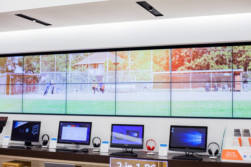 MSSTORE_CAMPAIGN_WIN10LAUNCH_03