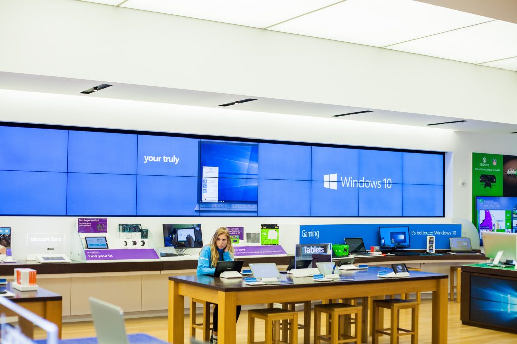 MSSTORE_CAMPAIGN_WIN10LAUNCH_05