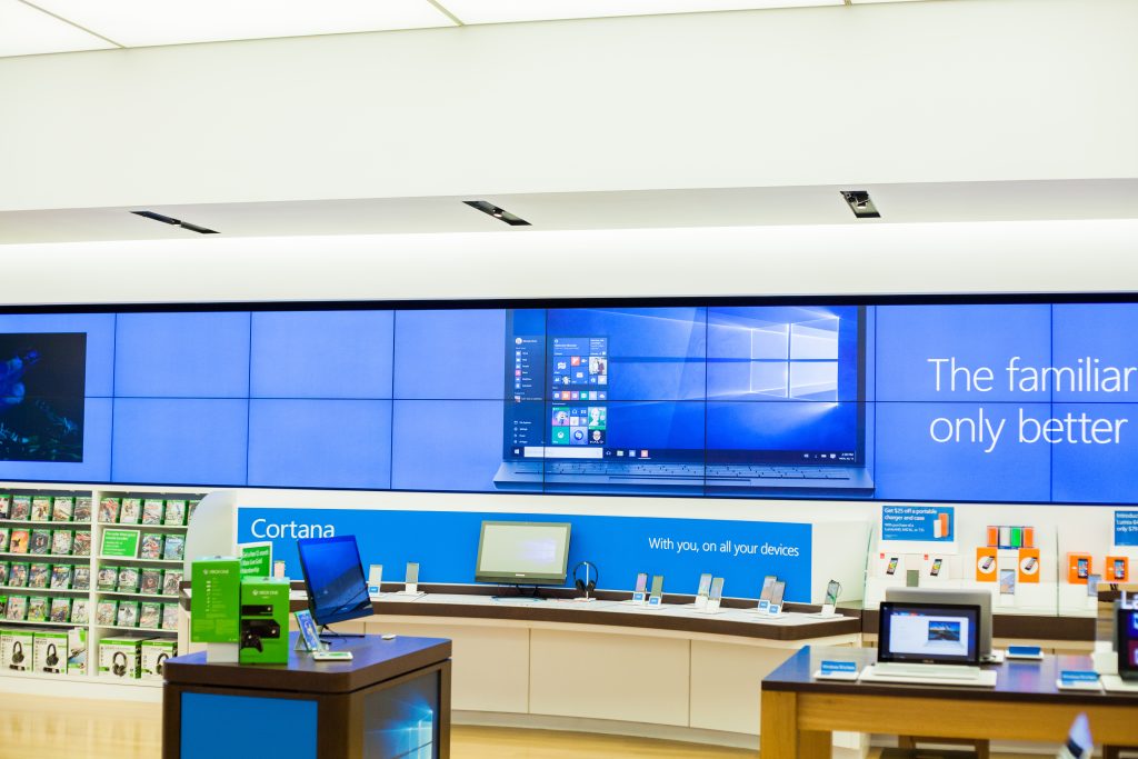 MSSTORE_CAMPAIGN_WIN10LAUNCH_07