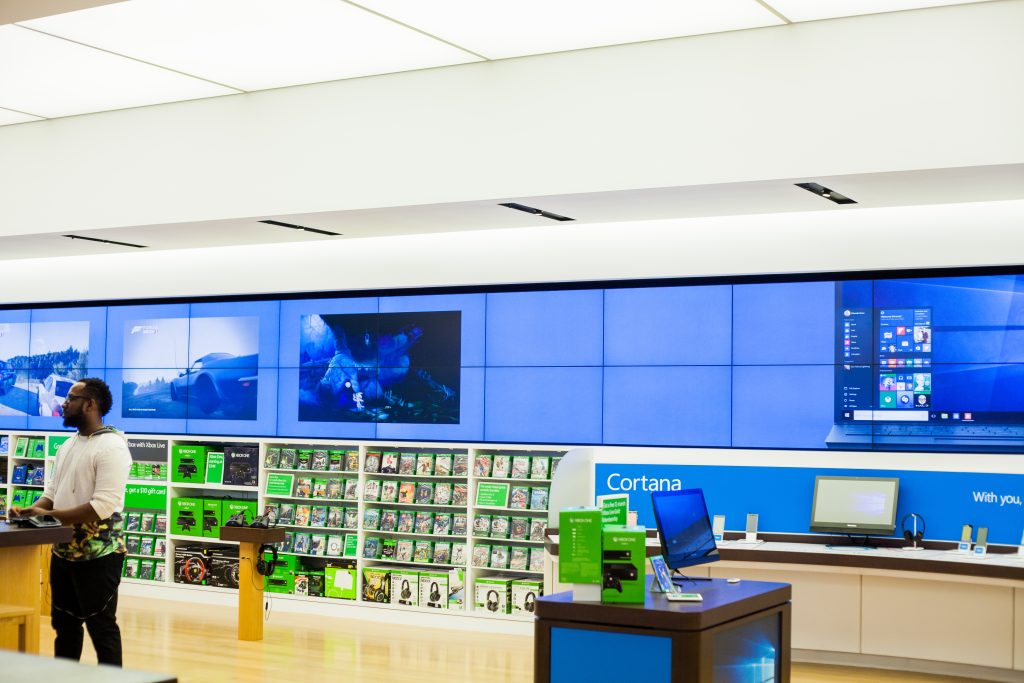 MSSTORE_CAMPAIGN_WIN10LAUNCH_08