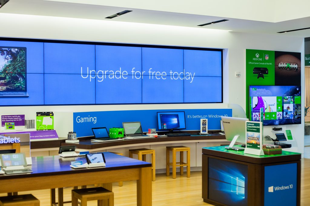 MSSTORE_CAMPAIGN_WIN10LAUNCH_12