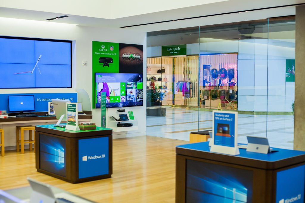 MSSTORE_CAMPAIGN_WIN10LAUNCH_14