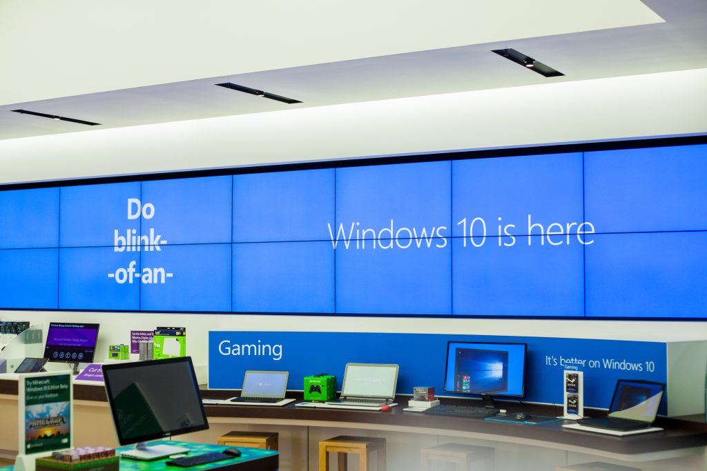 MSSTORE_CAMPAIGN_WIN10LAUNCH_36