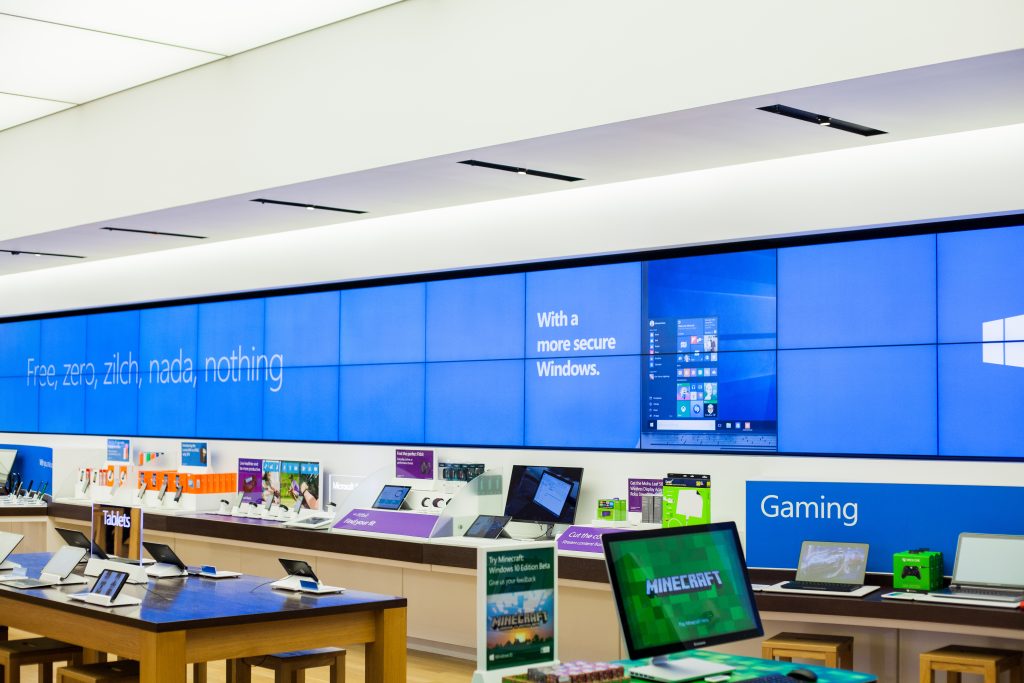 MSSTORE_CAMPAIGN_WIN10LAUNCH_41