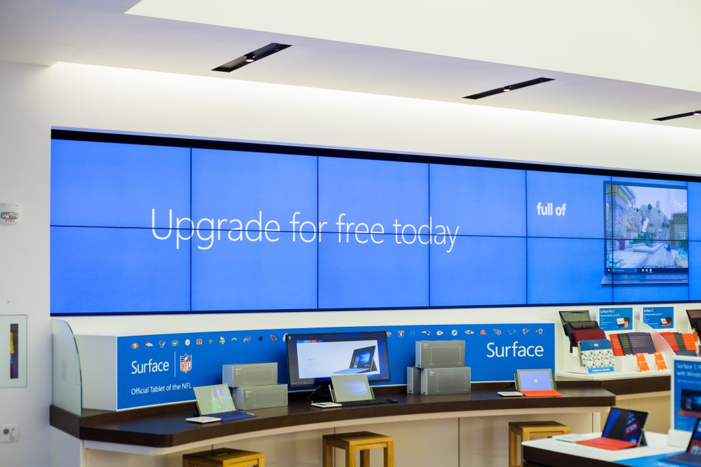 MSSTORE_CAMPAIGN_WIN10LAUNCH_51