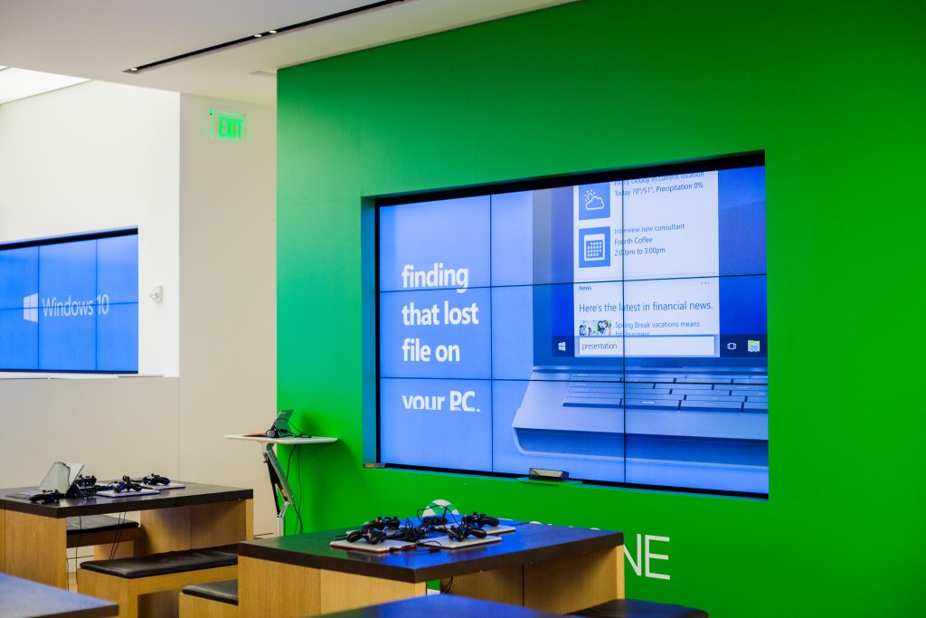 MSSTORE_CAMPAIGN_WIN10LAUNCH_53